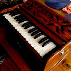 Meet your Posher, Meaghan